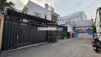 NHÀ SÂN VƯỜN CÓ GARA MẶT TIỀN 12M HOÀNG VĂN THỤ