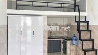 CHO THUÊ CĂN HỘ TÁCH BẾP BAN CÔNG FULL NỘI THẤTOWR 4 NGƯỜI 4 XE
