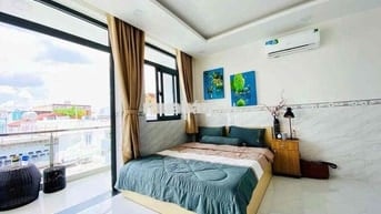 GẦN SÂN BAY PHÒNG Ở NGUYỄN VĂN CÔNG CĂN HỘ FULL NỘI THẤT BAN CÔNG