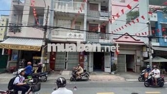 Nhà MTKD Phan Thị Hành.DT:4 X 14 trệt 3lầu 5PN 3WC