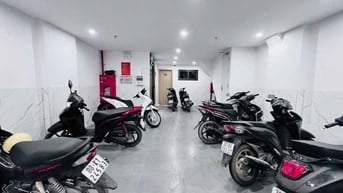 HÀNG HIẾM! CỔ NHUẾ: TÒA CCMN 6 TẦNG THANG MÁY, LÔ GÓC, 15 PHÒNG KK