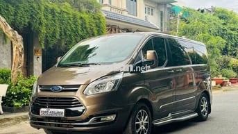 Ford Tourneo Tita 2019 - Mẫu Xe 7 Chỗ Máy Xăng