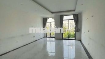 Cho thuê Shophouse 135m² full TM DH giá 35tr/tháng Vinhomes GL