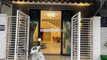 Cho thuê nhà 2,5 tầng mt dương trí trạch ,sơn trà
