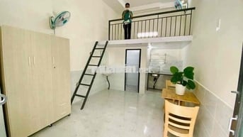 PHÒNG GÁC CAO KHÔNG ĐỤNG ĐẦU 448/20 Trường Chinh