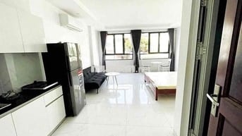 CHO THUÊ SIÊU PHẨM STUDIO CỬA SỔ LỚN RỘNG THOÁNG NGAY HOÀNG SA
