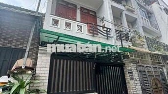 cho thuê nhà 78// đs 51 (4x13) trệt , 2 lầu , 4pn, 3wc  hẻm 4m