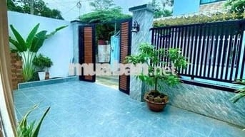 NGON, HIẾM BIỆT THỰ MINI SÂN VƯỜN, cực đẹp TÂN HIỆP, HÓC MÔN, GIÁ TỐT