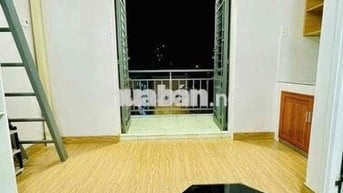 cho thuê phòng duplex ban công ngay parcmall