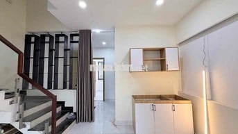 SIÊU HỜI STUDIO TÁCH BẾP CỬA SỔ - GẦN UEH, VHU, TDTU