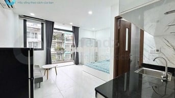 CĂN HỘ FULL NỘI THẤT, BAN CÔNG THOÁNG Ở TRUNG TÂM BÌNH THẠNH NGAY VLU