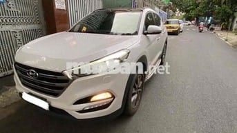 Hyundai Tucson 2017 2.0 AT Spec - 90000 km