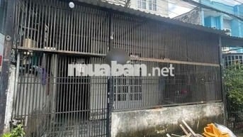 Cho thuê nhà gần chợ tđ,/Kha vạn cân,p.Linh Đông hẻm xe hơi giá 5tr