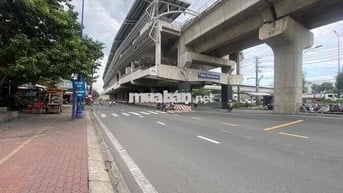 🏡 BÁN NHÀ SÁT MẶT TIỀN XA LỘ HÀ NỘI. NGAY GA METRO BÌNH THÁI. TRƯỜNG T
