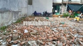 Đất 5,60 x 14,50 (80,2m2 full thổ) Sau lưng chợ Đầu Mối Hóc Môn