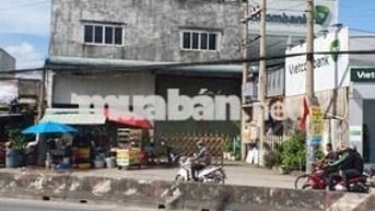 Lô đất mặt tiền tỉnh lộ 10 . khu vực thị trấn Đức Hòa Long An cũ