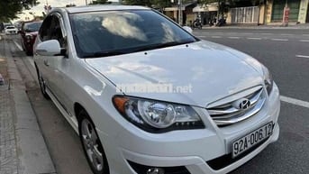 Hyundai Avante 2012 1.6 AT - 14560 km