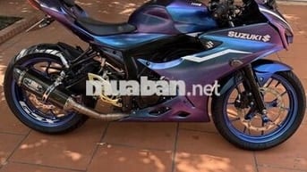 Bán xe Suzuki gsx r150 xanh đổi màu