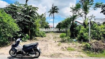 Đất MT 6x30  (180m2 thổ cư)  1/ Hương Lộ 2 - Trung Lập Thượng - SHR