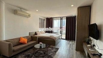 Cho thuê căn hộ quận 10 Thành Thái full nội thất ban công thoáng mát