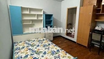 NHÀ MỚI 3PN Hẻm Rộng Nguyễn Văn Cừ. Giáp Quận 1
