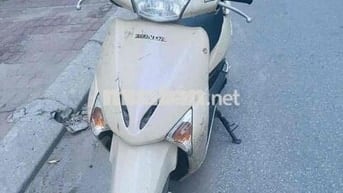 Bán nhanh Honda Lead êm du,giấy tờ đủ biển Hà nội