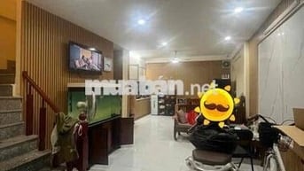 Bán nhà riêng phố Ngọc Khánh, Giảng Võ, 8 tỷ, 33m2, 4PN, ngõ thoáng má