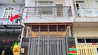 Bán nhà 3 tầng ngay trung tâm đường Nguyễn Thiện Thuật,phường 2,Quận 3