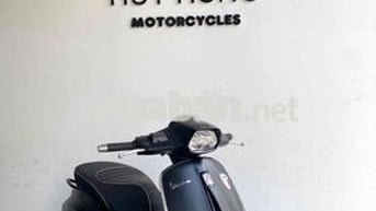 vespa print đen nhám