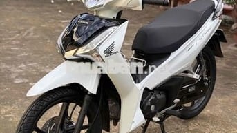 🌈 Future Led Trắng Đen 8/2025–Chạy Lướt 1.000km