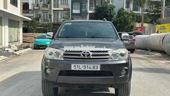 Toyota Fortuner 2011 Bảo Hành 1 Năm