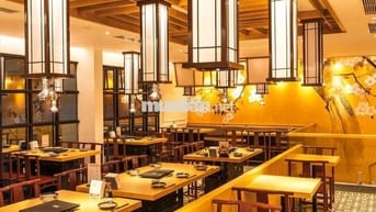 CHO THUÊ MẶT BẰNG RỘNG 300m2 MT HỒ NGHINH🍀