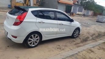 Bán xe Huynhdai Accent đời 2015 giá 248tr