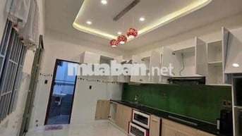 Cho Thuê Nhà Đường Nguyễn Hồng Đào, Tân Bình ( 2 Lầu, 3PN, 4WC, Bếp )