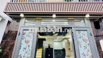 BÁN NHÀ ĐẸP FULL NỘI THẤT - SÁT MẶT TIỀN - 2PN - SÂN THƯỢNG CHILL
