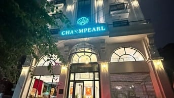 Bán khách sạn 4 sao trung tâm Ba Đình gần Lăng Bác, Chợ Ngoc Hà 