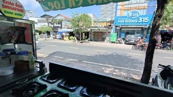 SANG NHƯỢNG QUÁN ĂN MẶT TIỀN ĐƯỜNG PHẠM THẾ HIỂN, QUẬN 8 (cầu chữ Y)