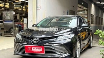 Camry 2.5Q 2019 Màu Đen - Nội thất Đen - 74000 km