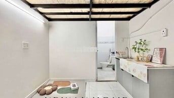 PHÒNG MỚI XÂY CÓ GÁC_SẴN MÁY LẠNH_VÀO Ở LIỀN NGAY NGÃ TƯ BỐN XÃ.