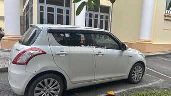 Suzuki Swift 2015 1.4 AT - 58889 km