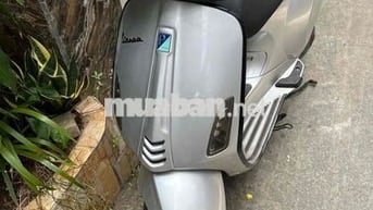 Vespa Sping Biển thần tài