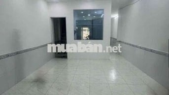 Cần cho thuê nhà 4.5x20m gác suốt 2pn 11tr