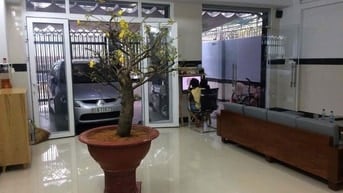 Cho thuê biệt thự mặt tiền: Phạm Ngọc Thảo,Tân Phú + DT: 7mx20m(2L)