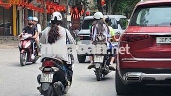 CHÍNH CHỦ BÁN NHANH NHÀ NGUYỄN CÔNG HOAN BA ĐÌNH HN.