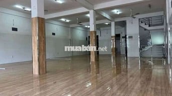 Xưởng cho thuê bà điểm 600m giá 30tr