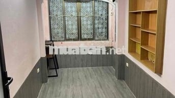 Cho thuê nhà riêng nguyên căn phố Hàng Cháo