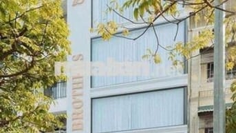 Cho thuê nhà 5 tầng mặt phố YÊN HOA - TÂY HỒ