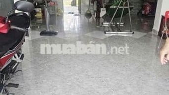 NHÀ HẺM XE HƠI CÓ SÂN VƯON 2PN 2WC 90M2 1 LẦU CÁCH CẦU GẠCH ĐĨA 3KM