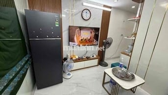 Chính chủ bán nhà tập thể Tân mai tầng 1, mặt ngõ, gần ô tô đỗ
