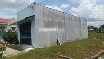 NHÀ CẤP 4 SỔ HỒNG RIÊNG CẦN TIỀN BÁN GẤP